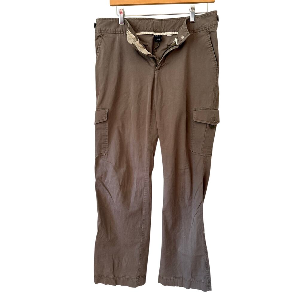 Vintage Gap Utility Cargo Pants Crafted in ClassicY2K 8 Brown Relaxed wide leg